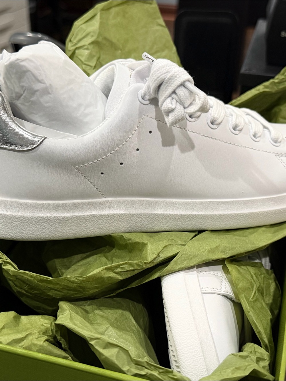 Tory Burch Howell Court Leather Tennis Shoe - Titanium White / Silver - Picture 6 of 7